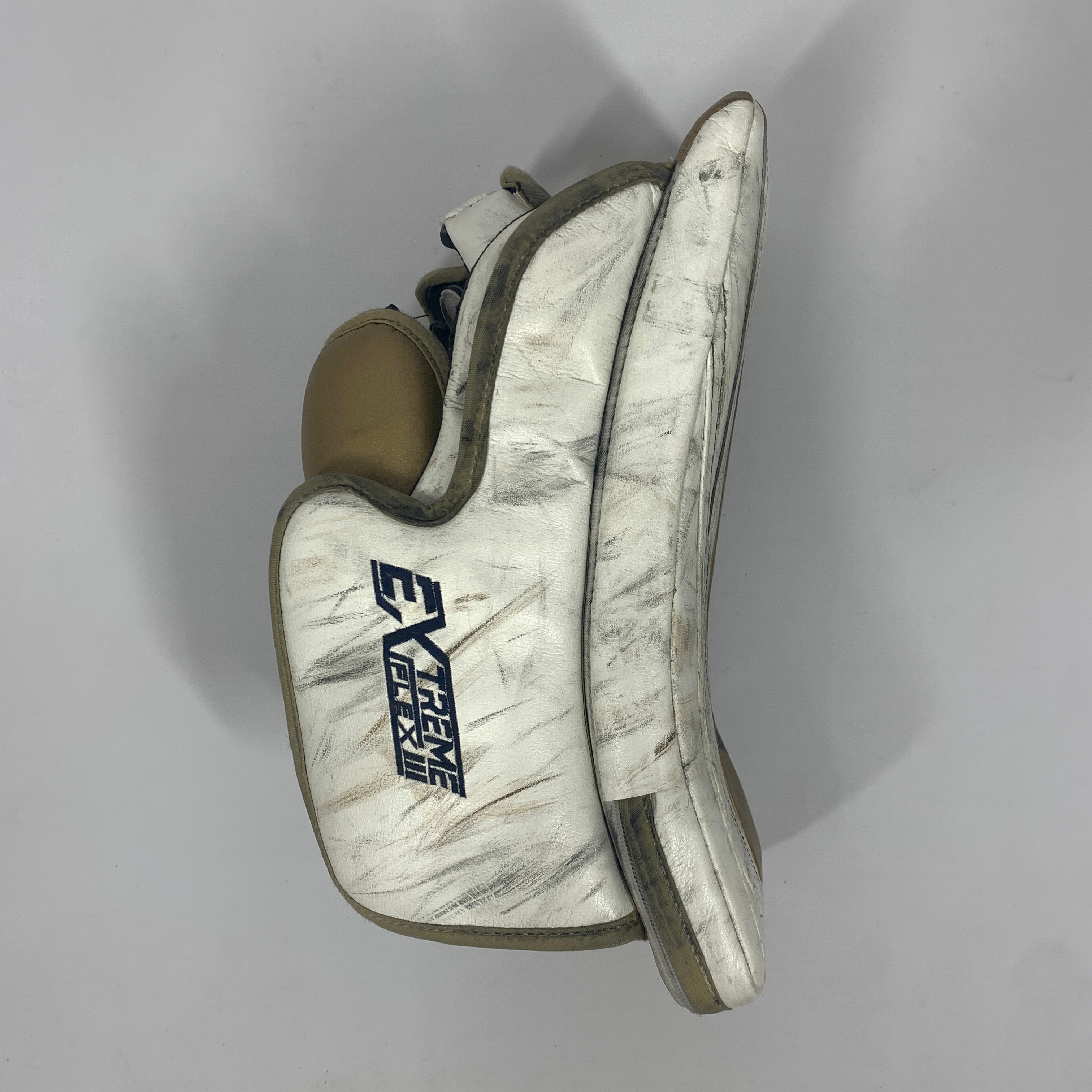 Bloqueur de gardien de but CCM Extreme Flex III d'occasion (blanc/or/bleu marine)